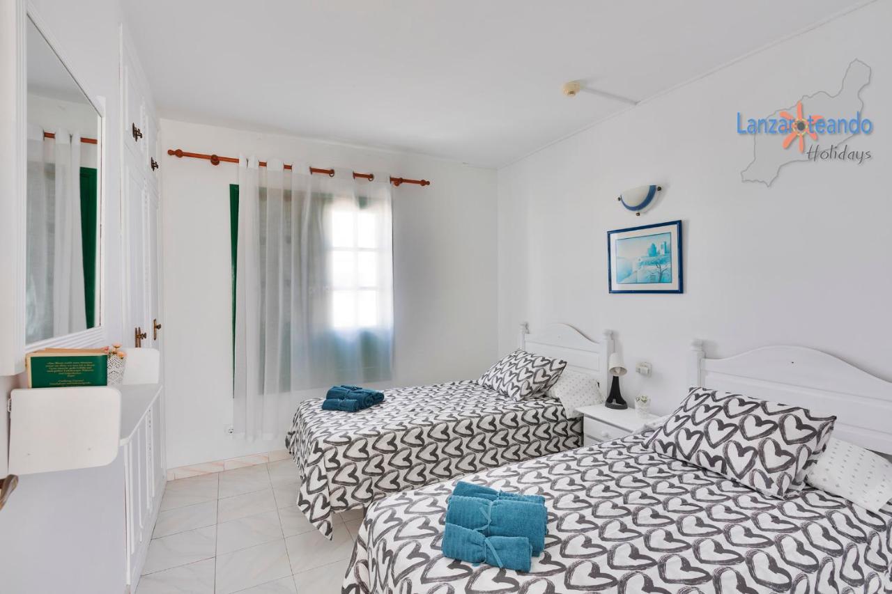 Vivienda Vacacional Maricruz Lägenhet Puerto del Carmen  Exteriör bild